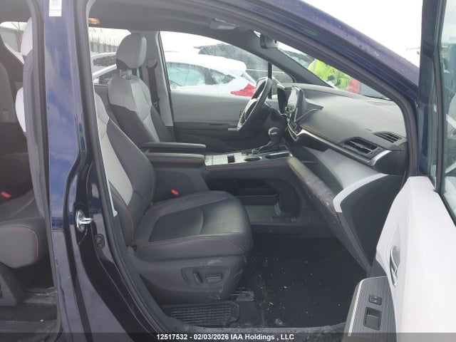 5TDGSKFC5RS135099 Toyota Sienna Xse 7-passenger
