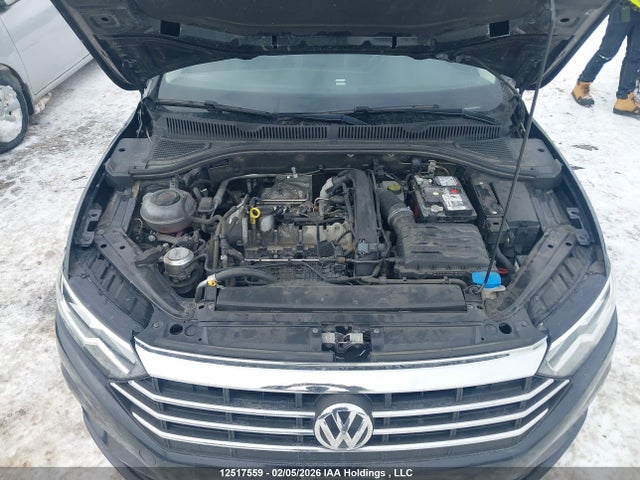 3VWEB7BU1LM037324 Volkswagen Jetta Highline