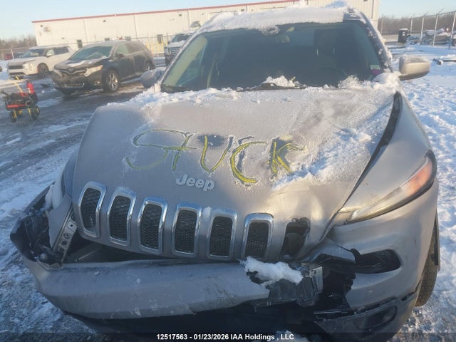 2017 Jeep Cherokee North მანქანა იყიდება აუქციონზე, vin: 1C4PJMCS0HW648432, აუქციონის ნომერი: 12517563