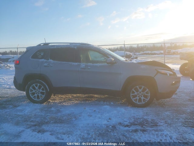 2017 Jeep Cherokee North მანქანა იყიდება აუქციონზე, vin: 1C4PJMCS0HW648432, აუქციონის ნომერი: 12517563