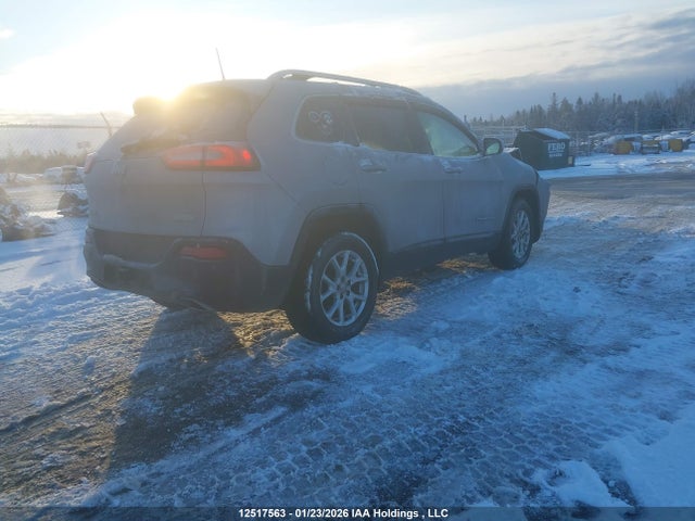 2017 Jeep Cherokee North მანქანა იყიდება აუქციონზე, vin: 1C4PJMCS0HW648432, აუქციონის ნომერი: 12517563