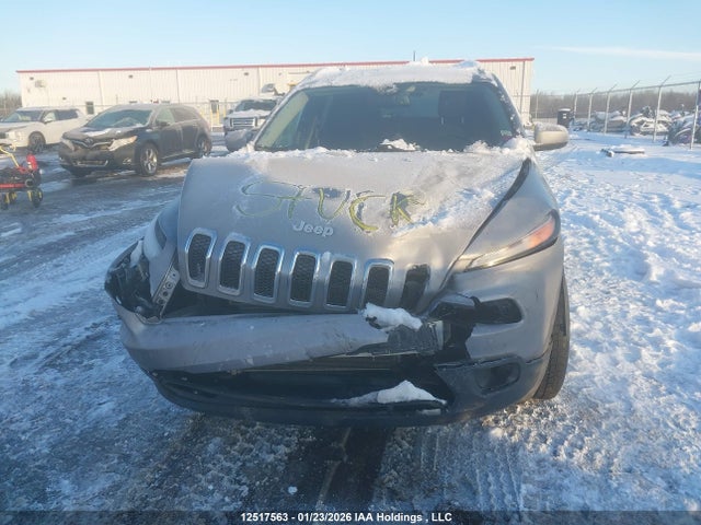 2017 Jeep Cherokee North მანქანა იყიდება აუქციონზე, vin: 1C4PJMCS0HW648432, აუქციონის ნომერი: 12517563