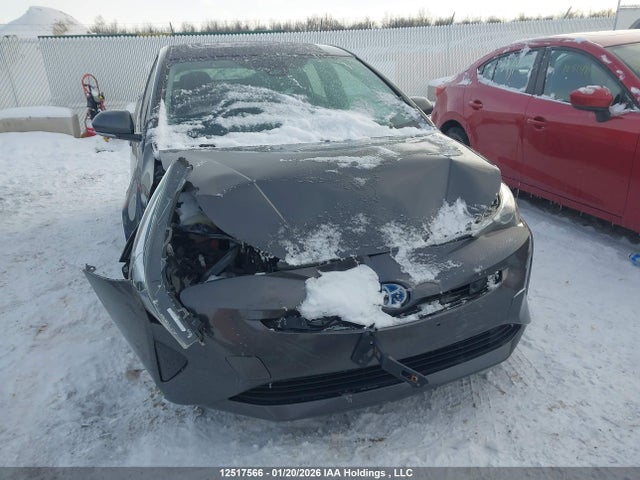 JTDKARFU5H3540183 Toyota Prius