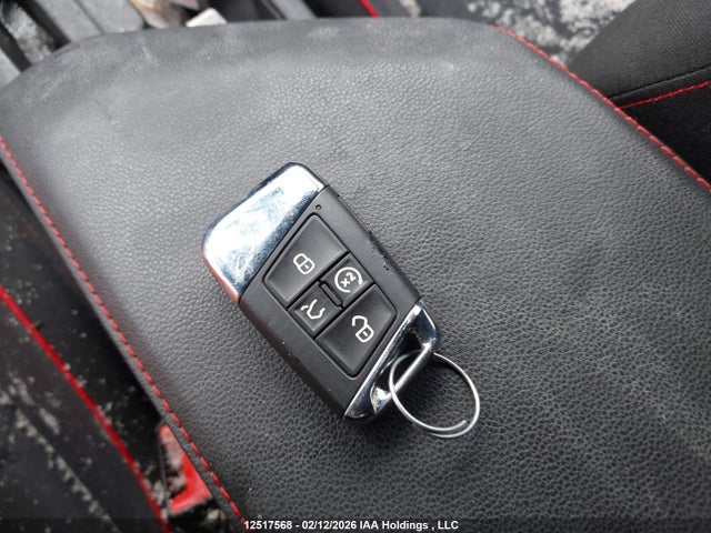 3VW9T7BUXRM085881 Volkswagen Jetta Gli 40th Anniversary Edition