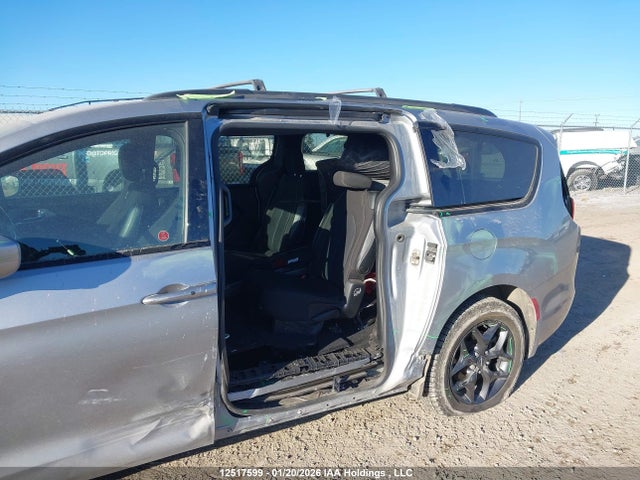 Chrysler Pacifica Touring 2020 2C4RC1FG0LR245433 Image 6