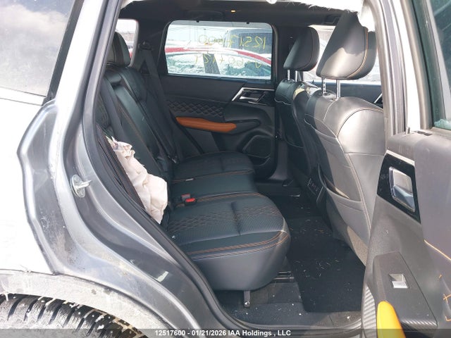 JA4J4VA81PZ607129 Mitsubishi Outlander Gt/gt Premium