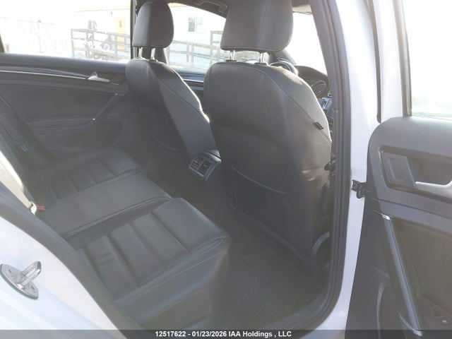 WVWLF7AU6GW213077 Volkswagen Golf R