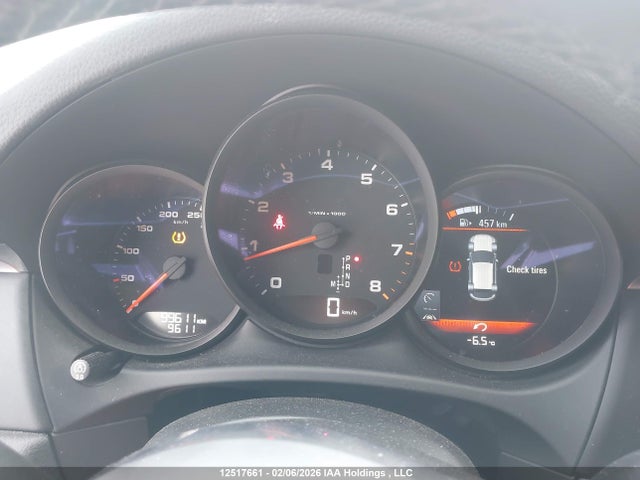 WP1AA2A50JLB24386 Porsche Macan Sport Edition
