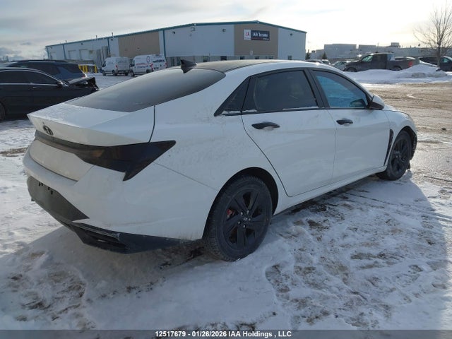 KMHLM4AG2MU081839 Hyundai ELANTRA SEL