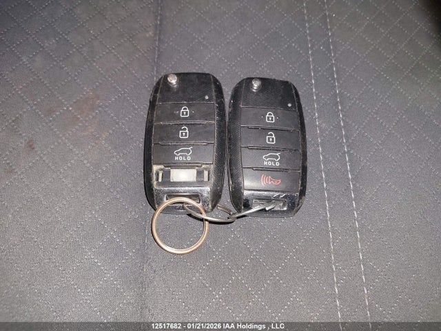 5XYPGDA38JG354113 KIA Sorento 2.4l Lx