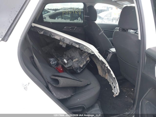 Продажа на аукционе авто 2023 Kia Sportage Lx/x-line, vin: KNDPUCAF3P7144473, номер лота: 12517684