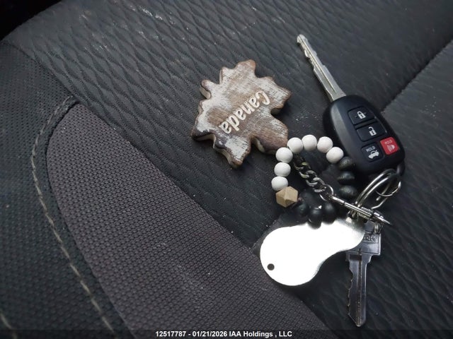 12517787 :رقم المزاد ، 2T1BURHEXHC941913 vin ، 2017 Toyota Corolla L/le/xle/se/xse مزاد بيع