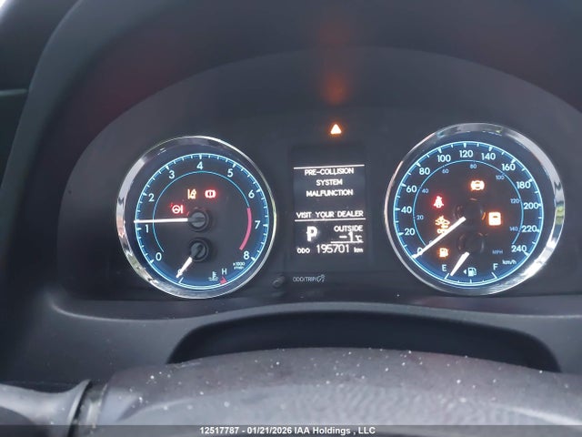 12517787 :رقم المزاد ، 2T1BURHEXHC941913 vin ، 2017 Toyota Corolla L/le/xle/se/xse مزاد بيع