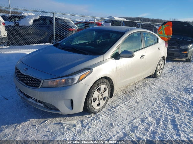 3KPFK4A76JE229590 KIA FORTE LX
