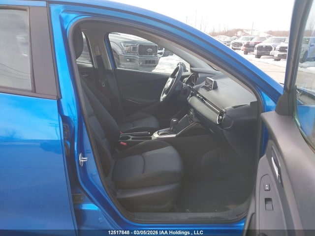 3MYDLBYV3GY130862 Toyota Yaris