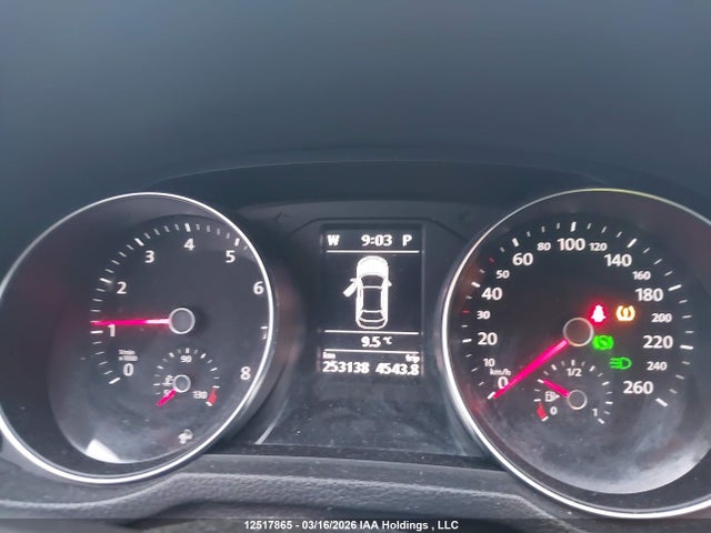 12517865 :رقم المزاد ، 1VWAS7A32GC056592 vin ، 2016 Volkswagen Passat مزاد بيع