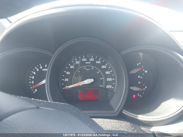 Продаж на аукціоні авто 2015 Kia Rio, vin: KNADN5A32F6995876, номер лоту: 12517878