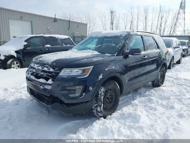 1FM5K8D81HGA81040 Ford EXPLORER XLT