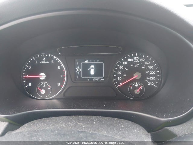 5XYPGDA32GG177292 KIA Sorento Lx/l