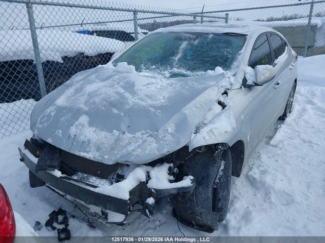 KMHD84LF5HU142636 Hyundai Elantra Gls