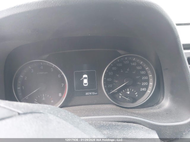 KMHD84LF5HU142636 Hyundai Elantra Gls