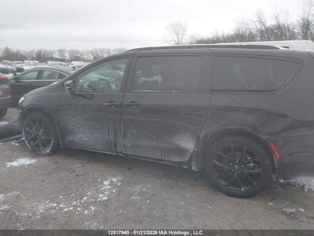 2C4RC1GG3SR582059 Chrysler Pacifica Limited