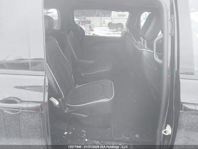 2C4RC1GG3SR582059 Chrysler Pacifica Limited