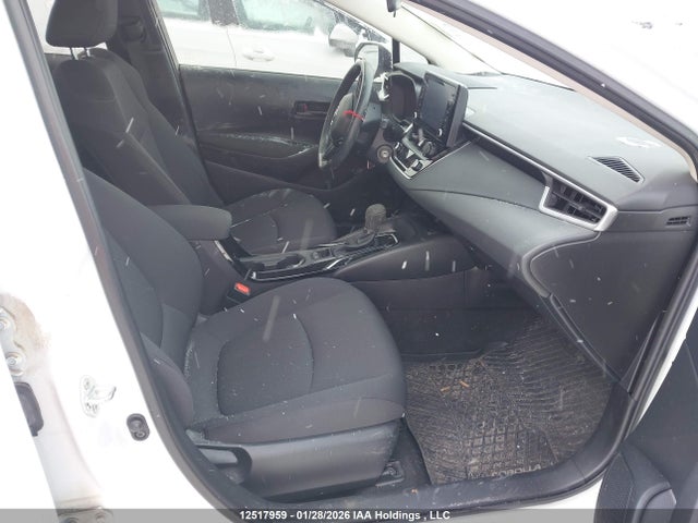 5YFBPMBE6NP362738 Toyota COROLLA LE