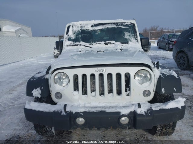 1C4BJWDG0FL533408 Jeep Wrangler Unlimited Sport
