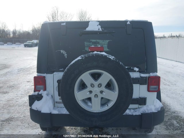 1C4BJWDG0FL533408 Jeep Wrangler Unlimited Sport