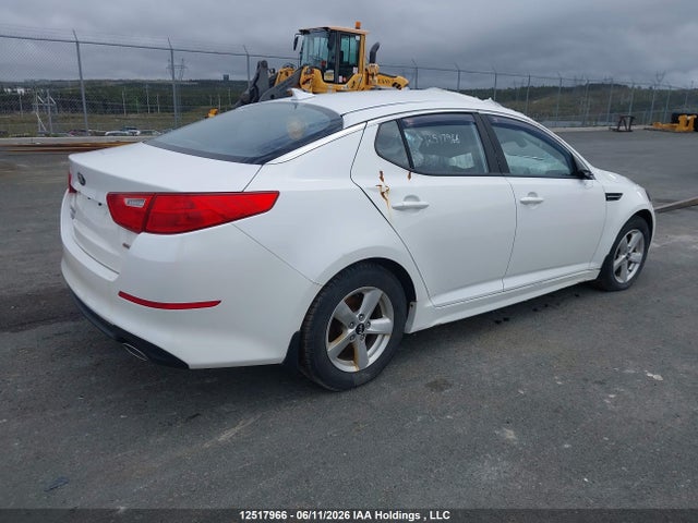 KIA Optima 2015 KNAGM4A70F5563807 Image 4