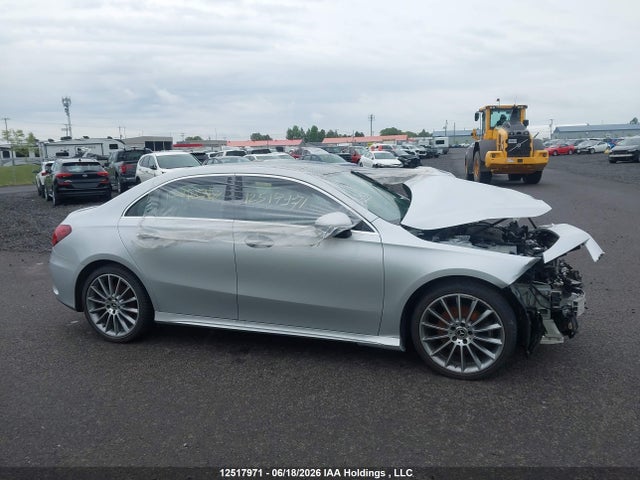 Aukcja sprzedaży 2022 Mercedes-benz A 220 4mtic, vin: W1K3G4FB6NJ355545, numer aukcji: 12517971
