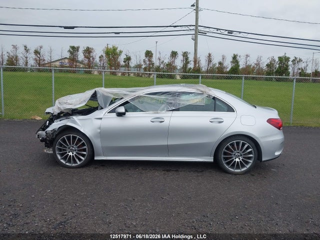 Aukcja sprzedaży 2022 Mercedes-benz A 220 4mtic, vin: W1K3G4FB6NJ355545, numer aukcji: 12517971