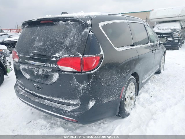 2C4RC1EG0JR203813 Chrysler Pacifica Touring L Plus