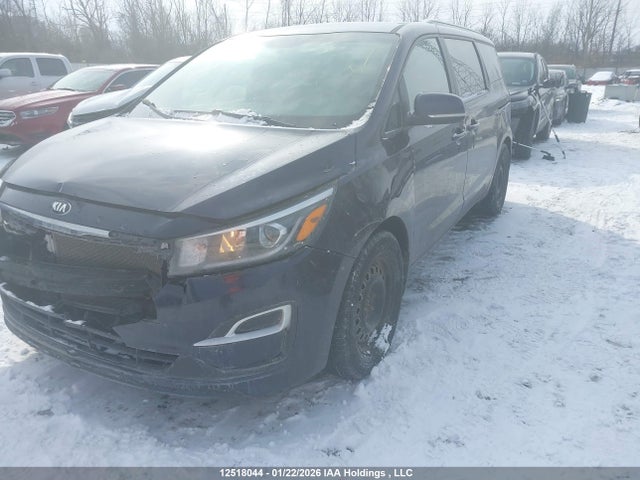 KIA Sedona 2019 KNDMB5C15K6444827 Image 2