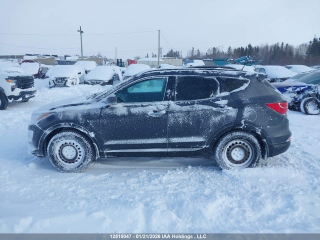 5XYZUDLB3FG281147 Hyundai Santa Fe Sport 2.4 Premium