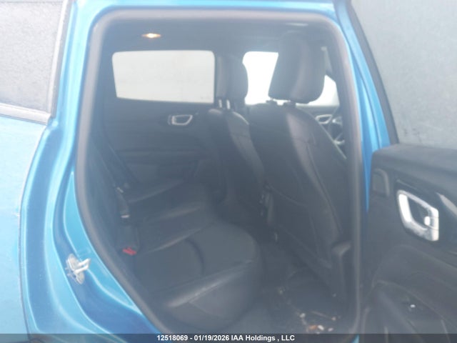 3C4NJDFN4ST604024 Jeep Compass Latitude Lux