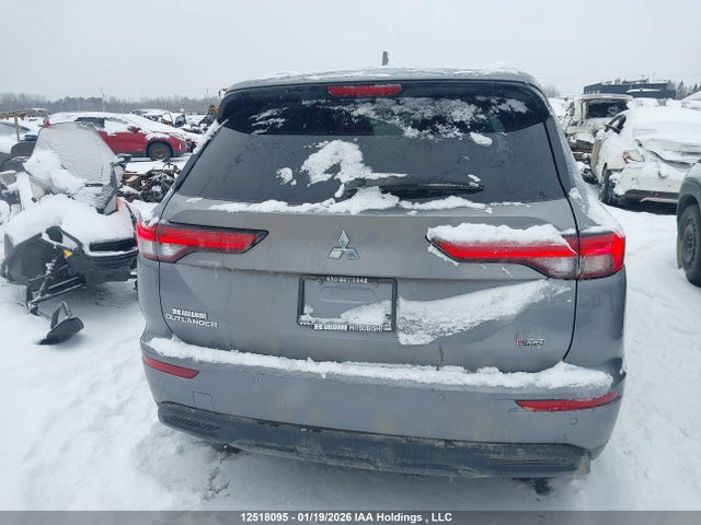 JA4J4UA89PZ603131 Mitsubishi Outlander Se/se Black Edition/se Technology/se Special