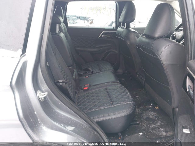 JA4J4UA89PZ603131 Mitsubishi Outlander Se/se Black Edition/se Technology/se Special