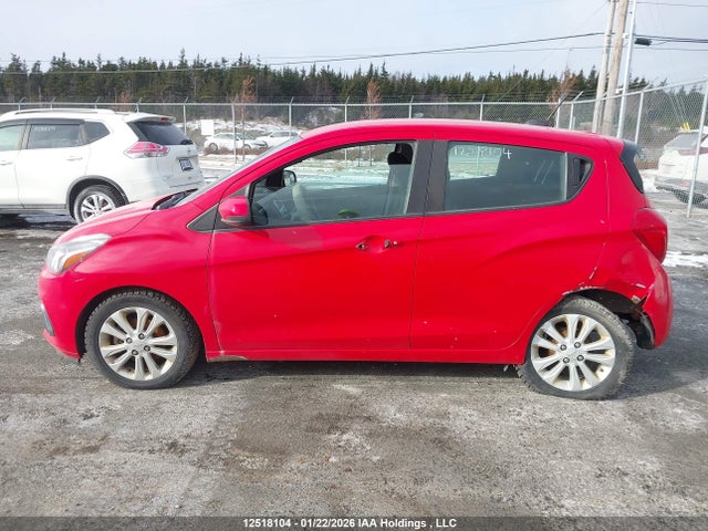 KL8CD6SA1JC463106 Chevrolet SPARK 1LT