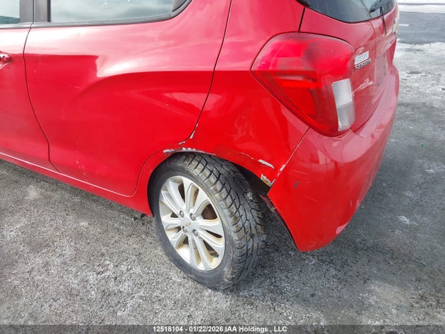 KL8CD6SA1JC463106 Chevrolet SPARK 1LT