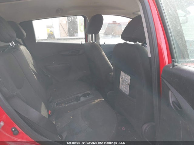 KL8CD6SA1JC463106 Chevrolet SPARK 1LT