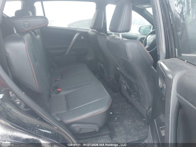 2T3JFREV7JW736538 Toyota RAV4 SE