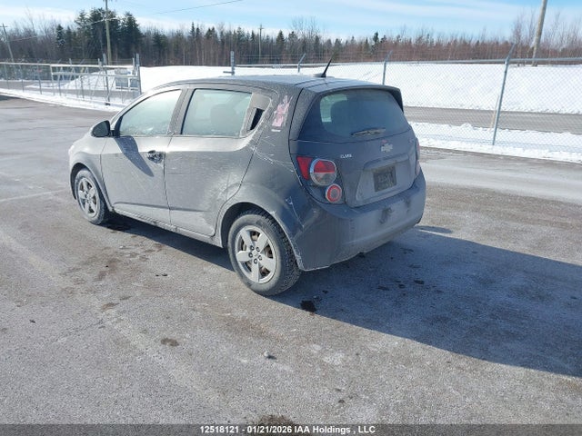 1G1JA6EH7E4106733 Chevrolet Sonic Ls Auto