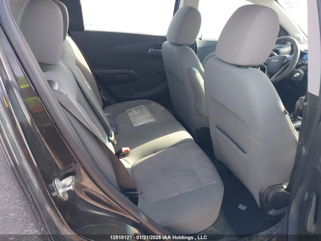 1G1JA6EH7E4106733 Chevrolet Sonic Ls Auto