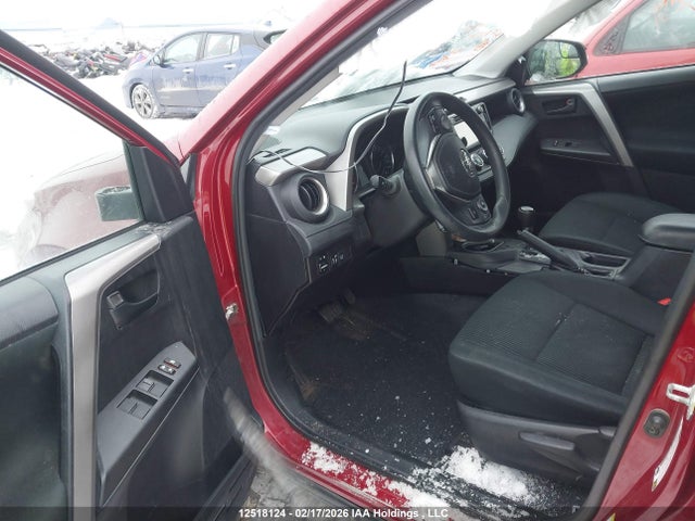 2T3ZFREV6JW432300 Toyota RAV4 LE