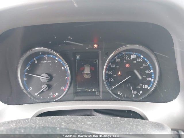 2T3ZFREV6JW432300 Toyota RAV4 LE