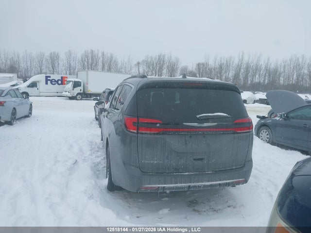2C4RC1BG8NR202502 Chrysler Pacifica
