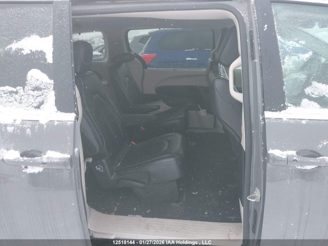 2C4RC1BG8NR202502 Chrysler Pacifica