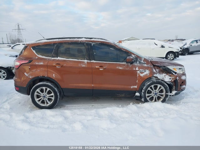 1FMCU0GDXHUB93302 Ford Escape